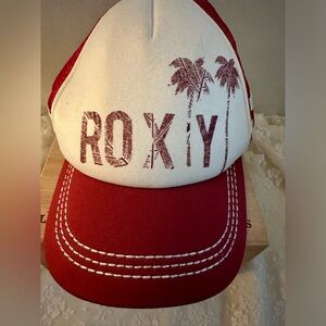 Roxy Red and White Cap ⚠️ read please 👇